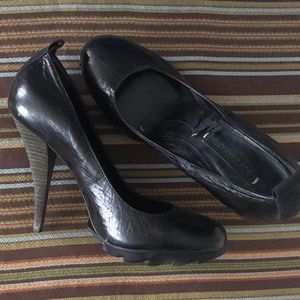 BCBGMaxAzria Heels, size 7 1/2 B, color black